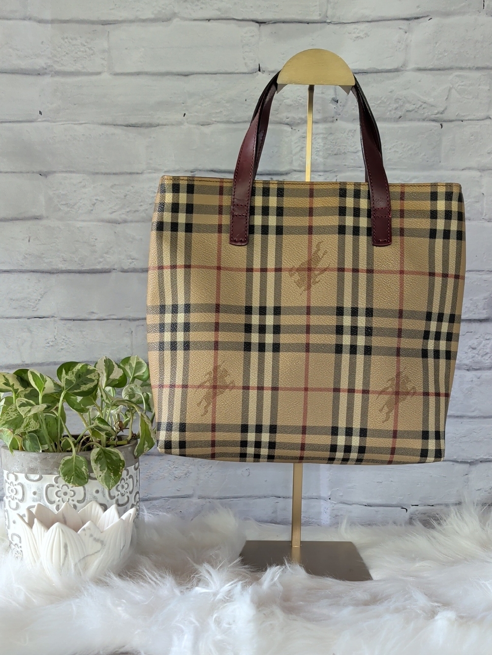 Burberry Beige Tan Nova Check Tote with Brown Handles